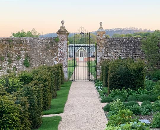 manor house garden