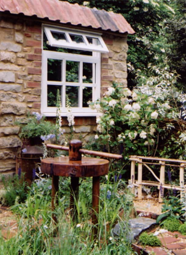 cottage garden